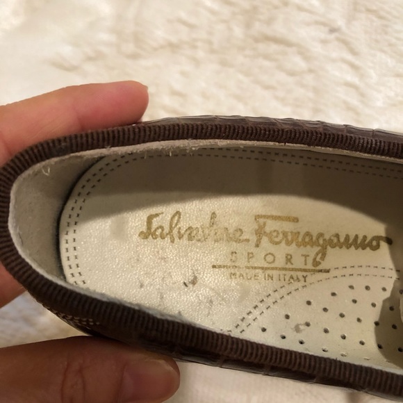 Ferragamo Sneakers size 9 - Picture 5 of 8